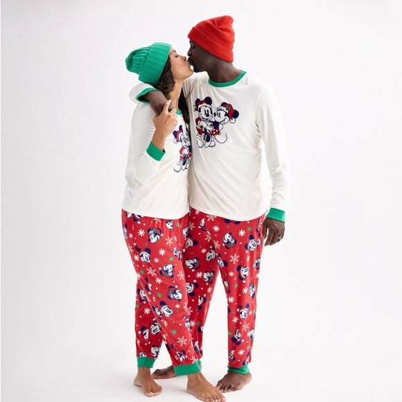 NWT Disney Mickey Mouse Minnie Mouse Men's Pajama Top & Pajama Bottoms Set PJs - Picture 2 of 4